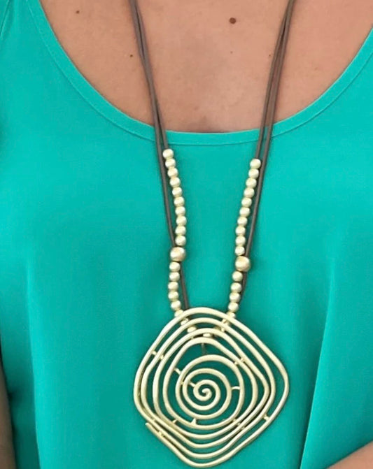 Deep Horizon Long Necklace