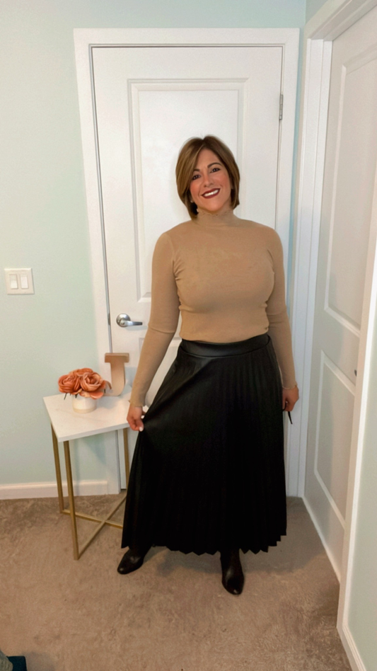 Italian Skirt Pleated Faux Leather